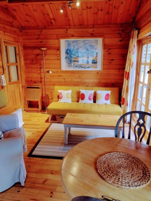 Cosy Log In Llanfoist Village Chalet
